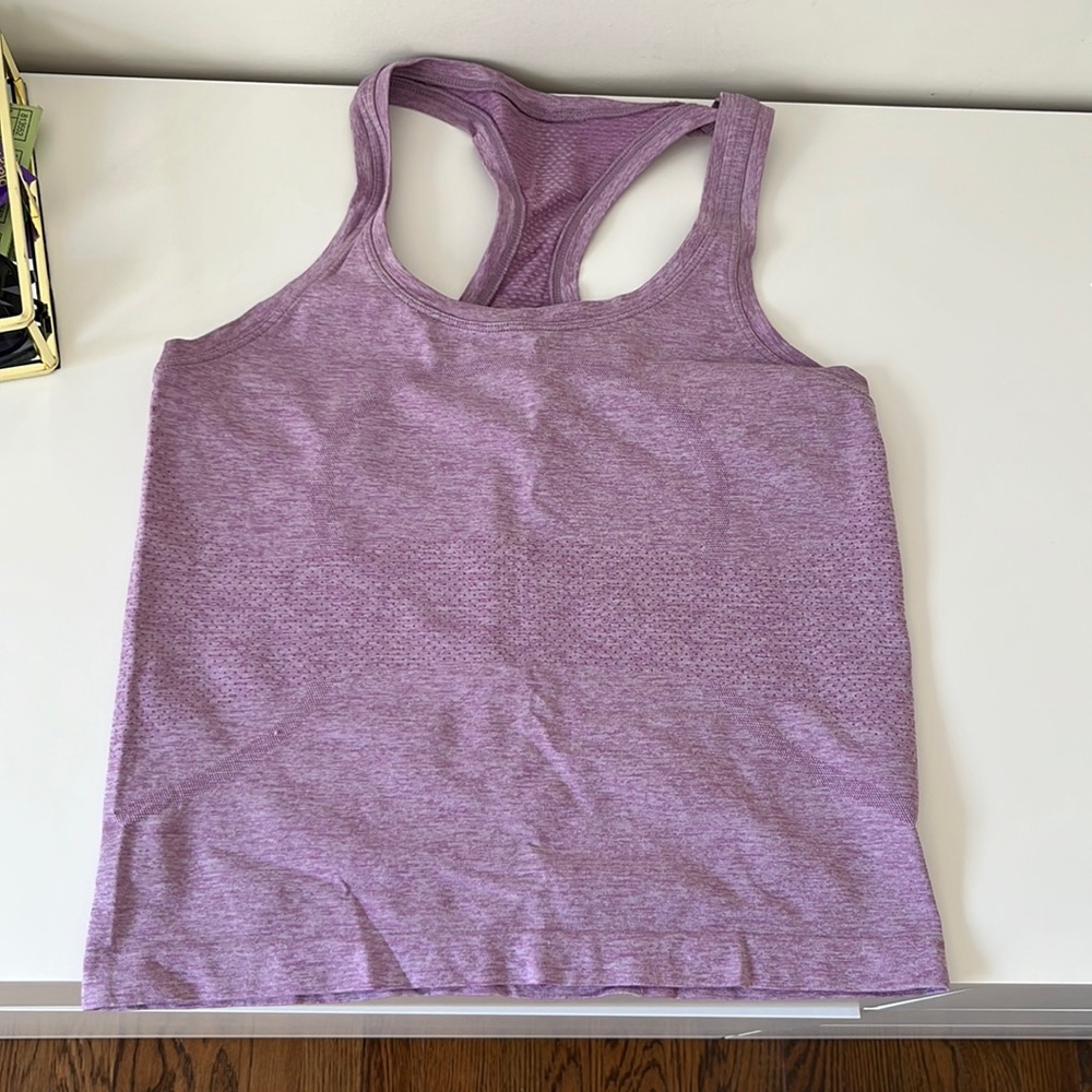 LIGHT PURPLE LULULEMON TANK TOP